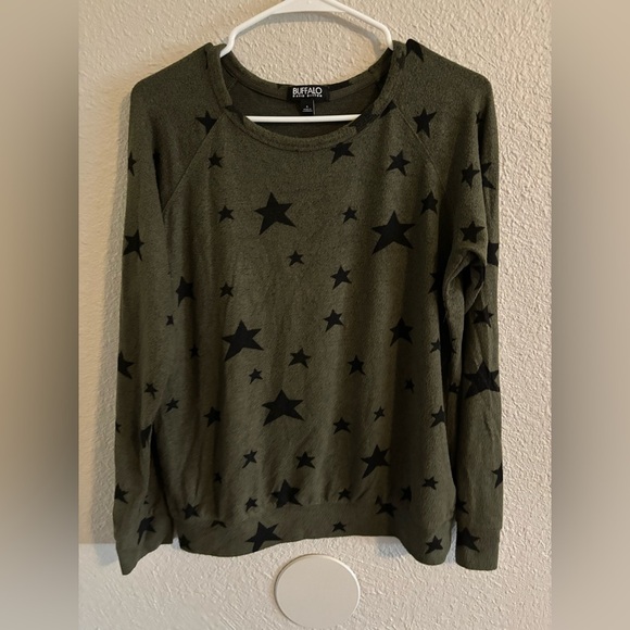 Buffalo David Bitton Tops - Buffalo David Bitton Olive Star Print Sweatshirt